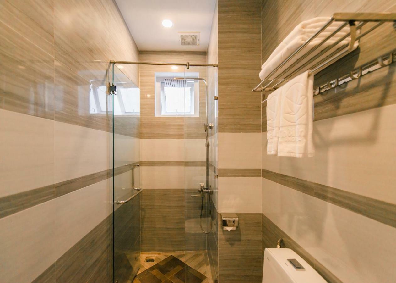 Thoi Binh Hotel Cam Lam Exterior foto